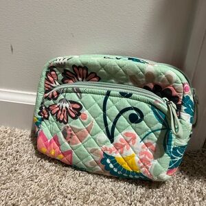Vera Bradley cosmetic bag
